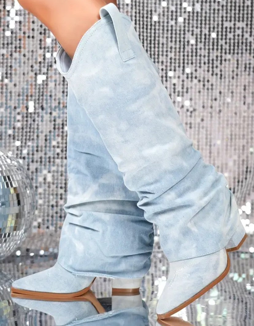 DENIM BOOTS.